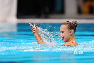 KAZAKOVA Nicole