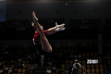 HRUDETSKA Kristina